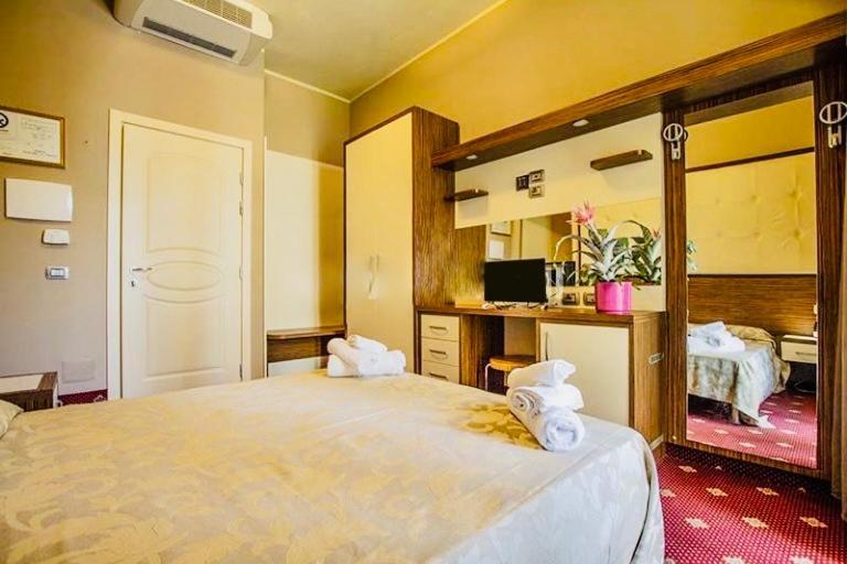 Emotion Vacanze Cesenatico Eksteriør billede